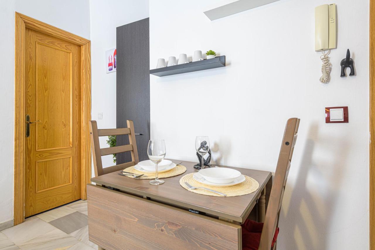Wintowinrentals Coqueto Apartamento En El Centro De مالقة المظهر الخارجي الصورة
