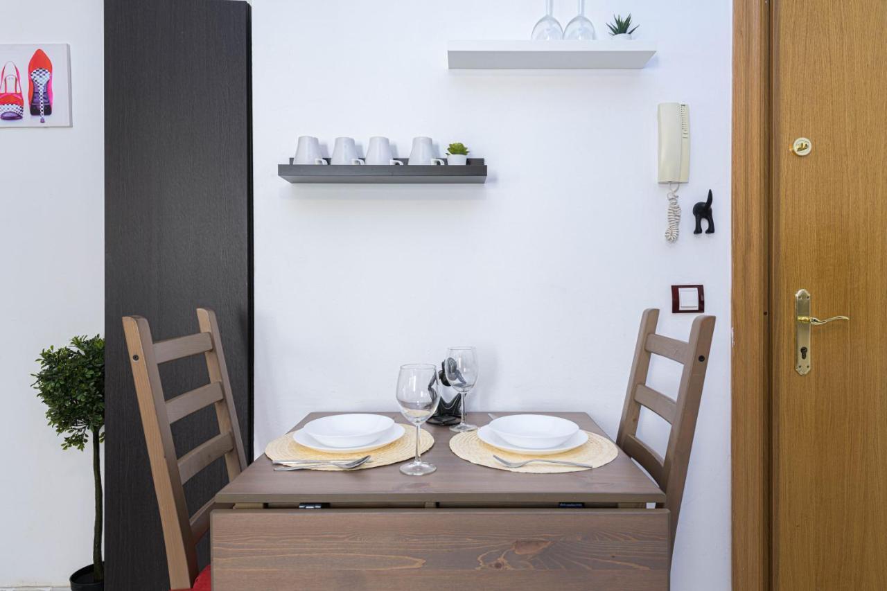 Wintowinrentals Coqueto Apartamento En El Centro De مالقة المظهر الخارجي الصورة