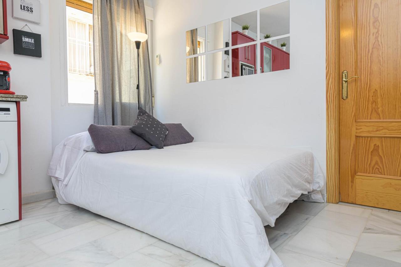 Wintowinrentals Coqueto Apartamento En El Centro De مالقة المظهر الخارجي الصورة